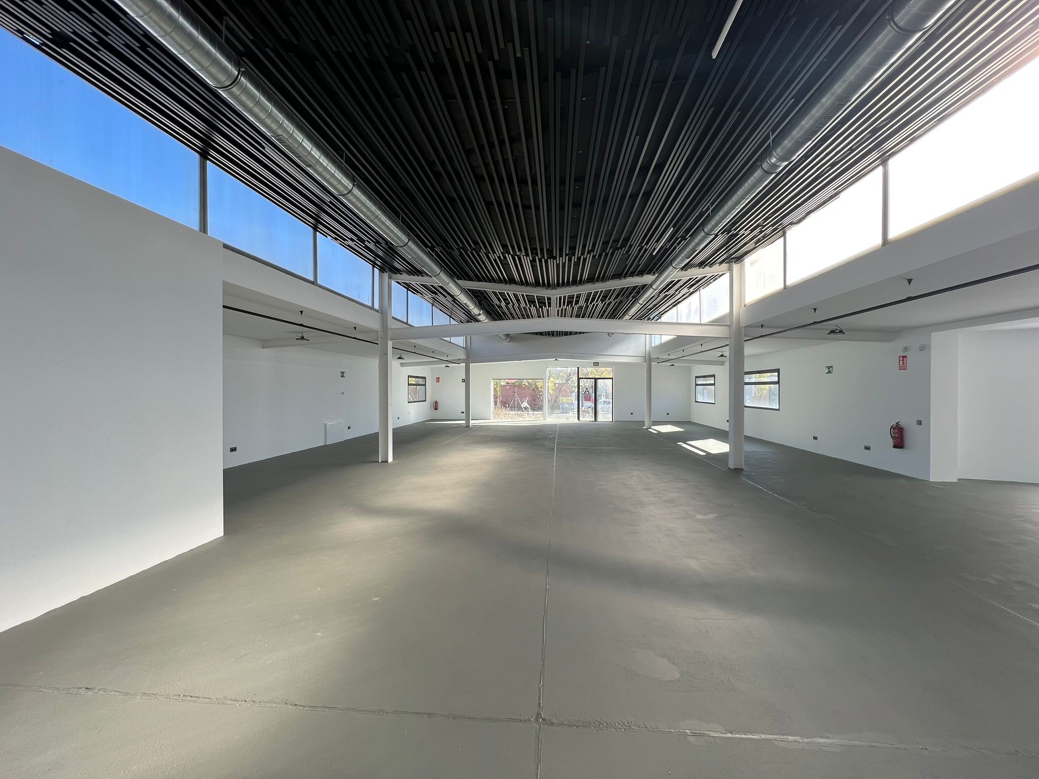 Laboratorio Tecnológico Contenidos Digitales CyL Tech Lab interior hub 