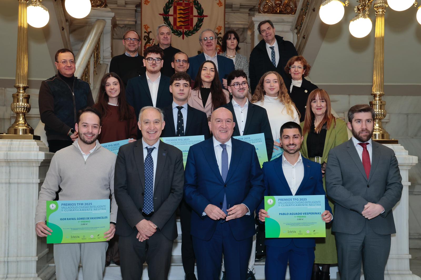 EntregaPremiosTFG-TFM-MisiónValladolid