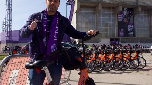 Al fútbol, en BIKI