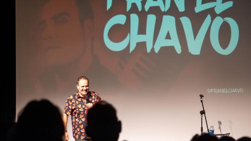 Actuación de Fran El Chavo en el Centro Cívico de la Rondilla.