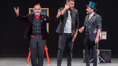 Gala benéfica de magia y humor. Teatro Calderón
