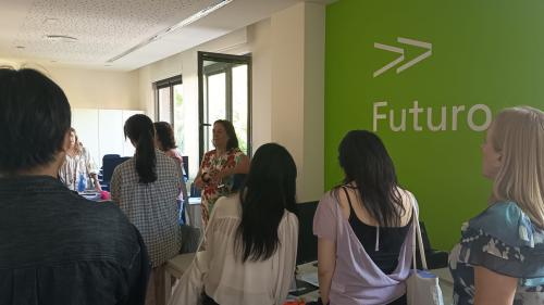 Visita a la Agencia de Innovación de los estudiantes coreanos de Learning Journey